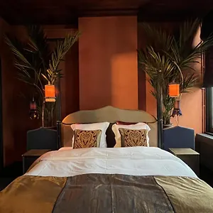  Bed & Breakfast Nights By Morpheus