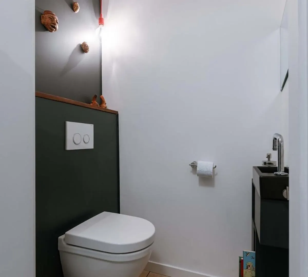 Huswell - Charming Urban Retreat, 15 Minutes From Station Villa Antwerp Holiday home